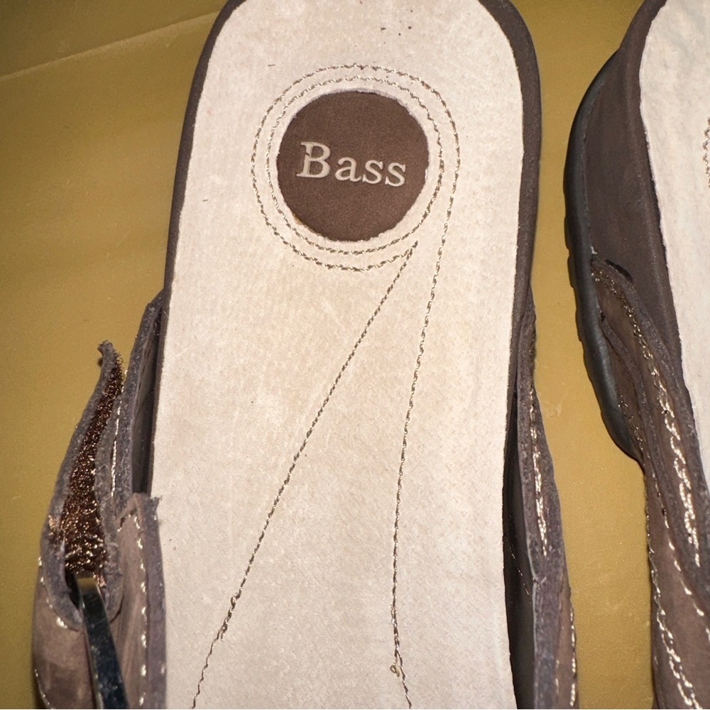 Women’s Bass “Safari” Brown Sandal NIB Slip On Sz 10M - Picture 5 of 9